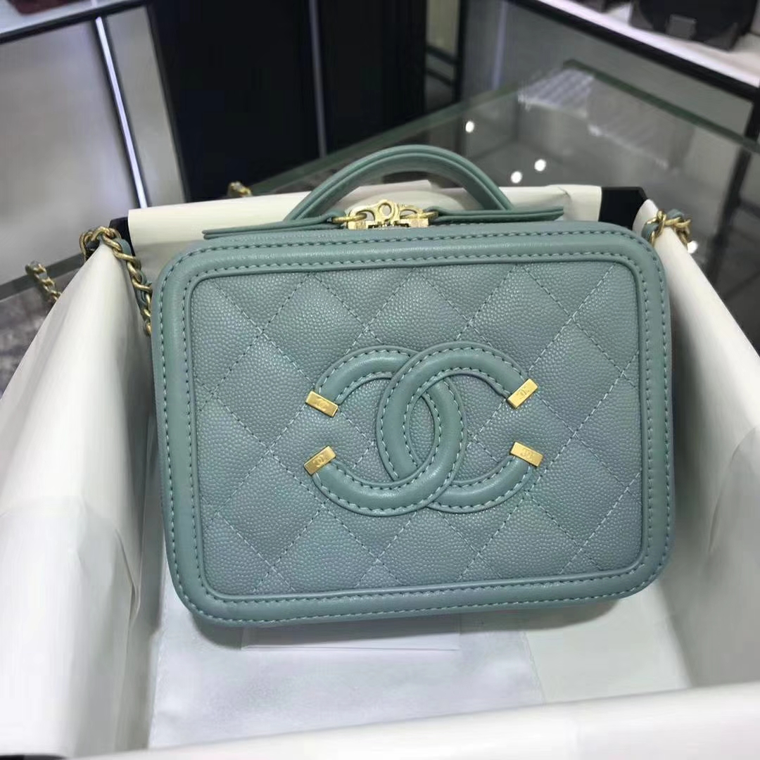 Chanel 香奈儿 化妆包 17cm 原厂皮小鱼子酱 薄荷绿