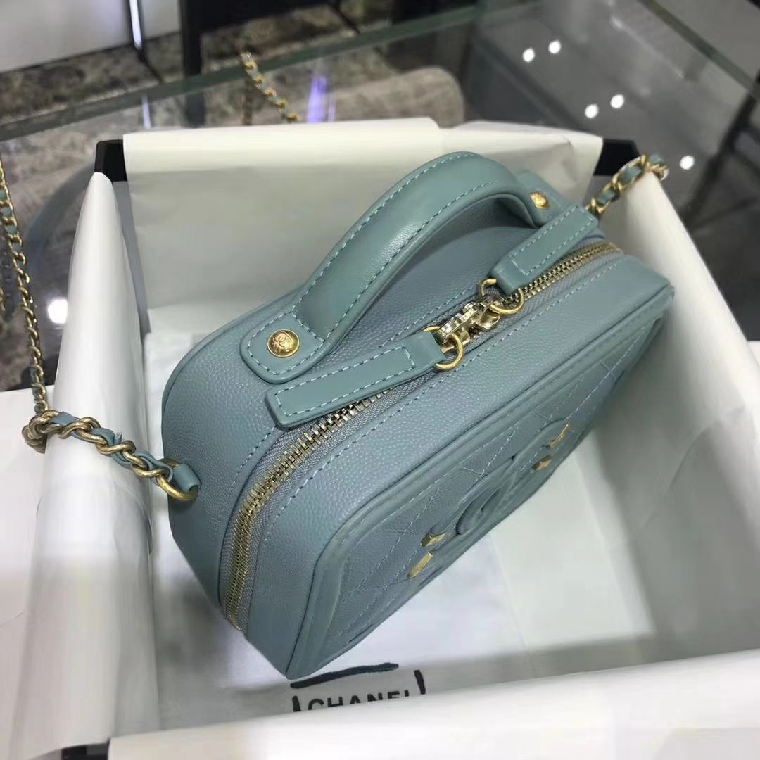 Chanel 香奈儿 化妆包 17cm 原厂皮小鱼子酱 薄荷绿