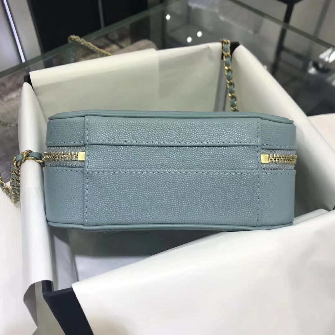 Chanel 香奈儿 化妆包 17cm 原厂皮小鱼子酱 薄荷绿