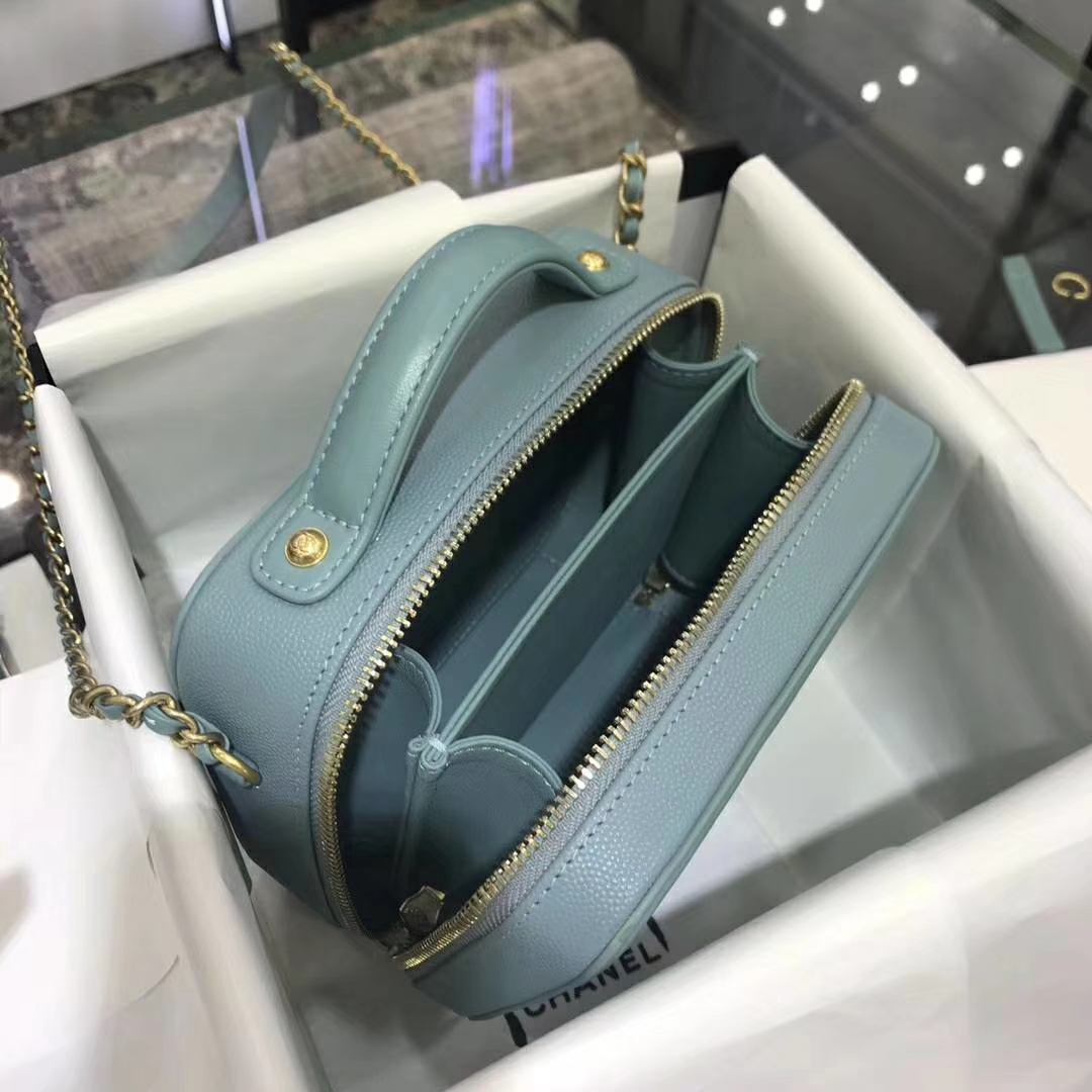 Chanel 香奈儿 化妆包 17cm 原厂皮小鱼子酱 薄荷绿