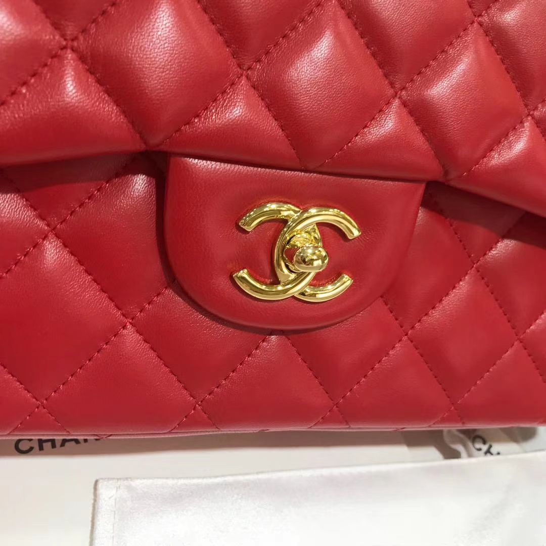 Chanel 香奈儿 Classic Flap 小羊皮 大红色 30cm 金扣