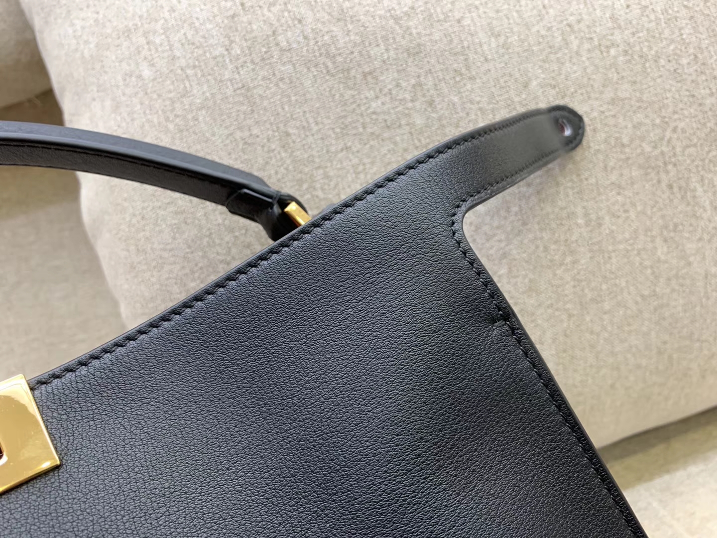 Peekaboo X-Lite 中号 最新系列 独家正品实拍 中号手袋 单手柄和可拆缷肩带