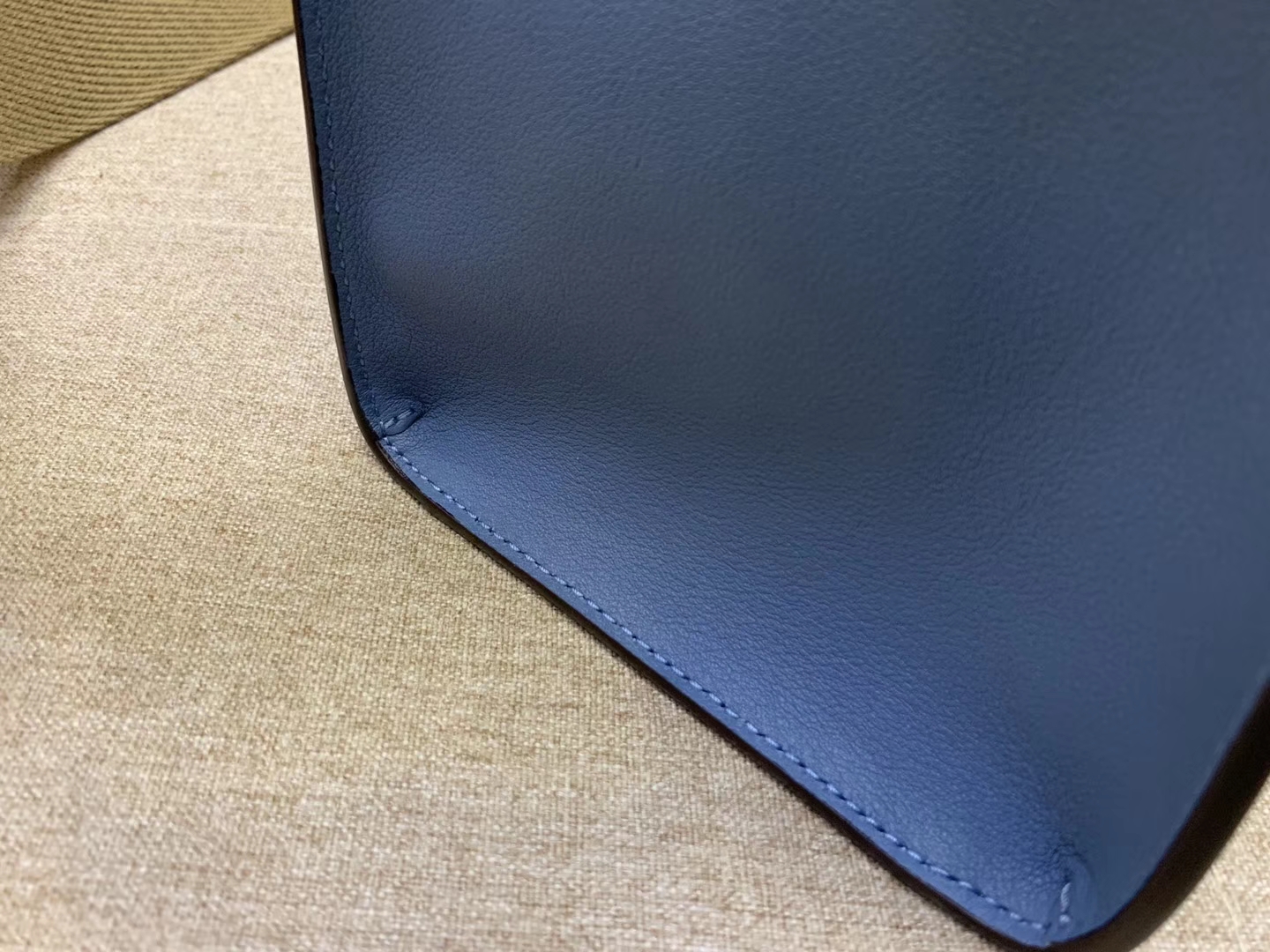 Peekaboo X-Lite 中号 最新系列  独家正品实拍 中号手袋 单手柄和可拆缷肩带