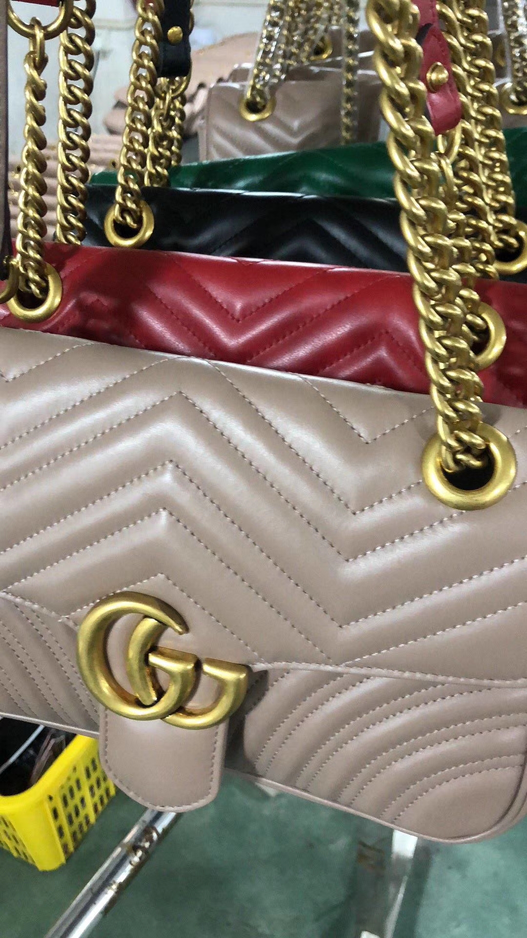 GUCCI官网同步 代购版本 原厂皮料五金打造 工艺一流 26cm 