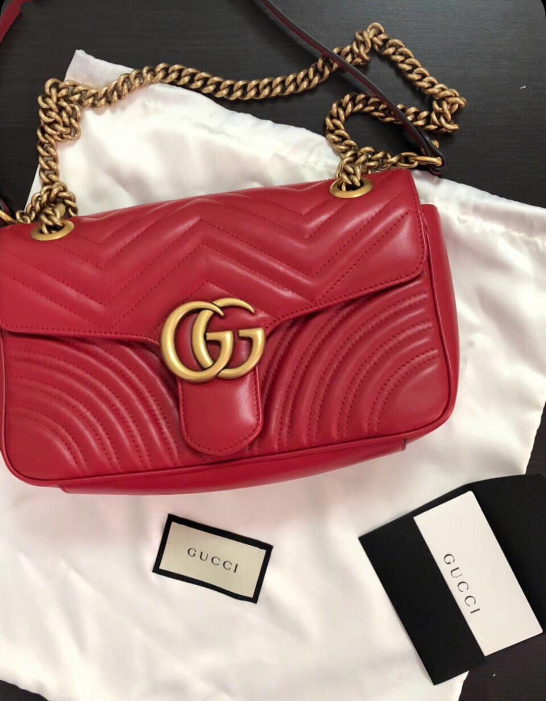 GUCCI官网同步 代购版本 原厂皮料五金打造 工艺一流 26cm 