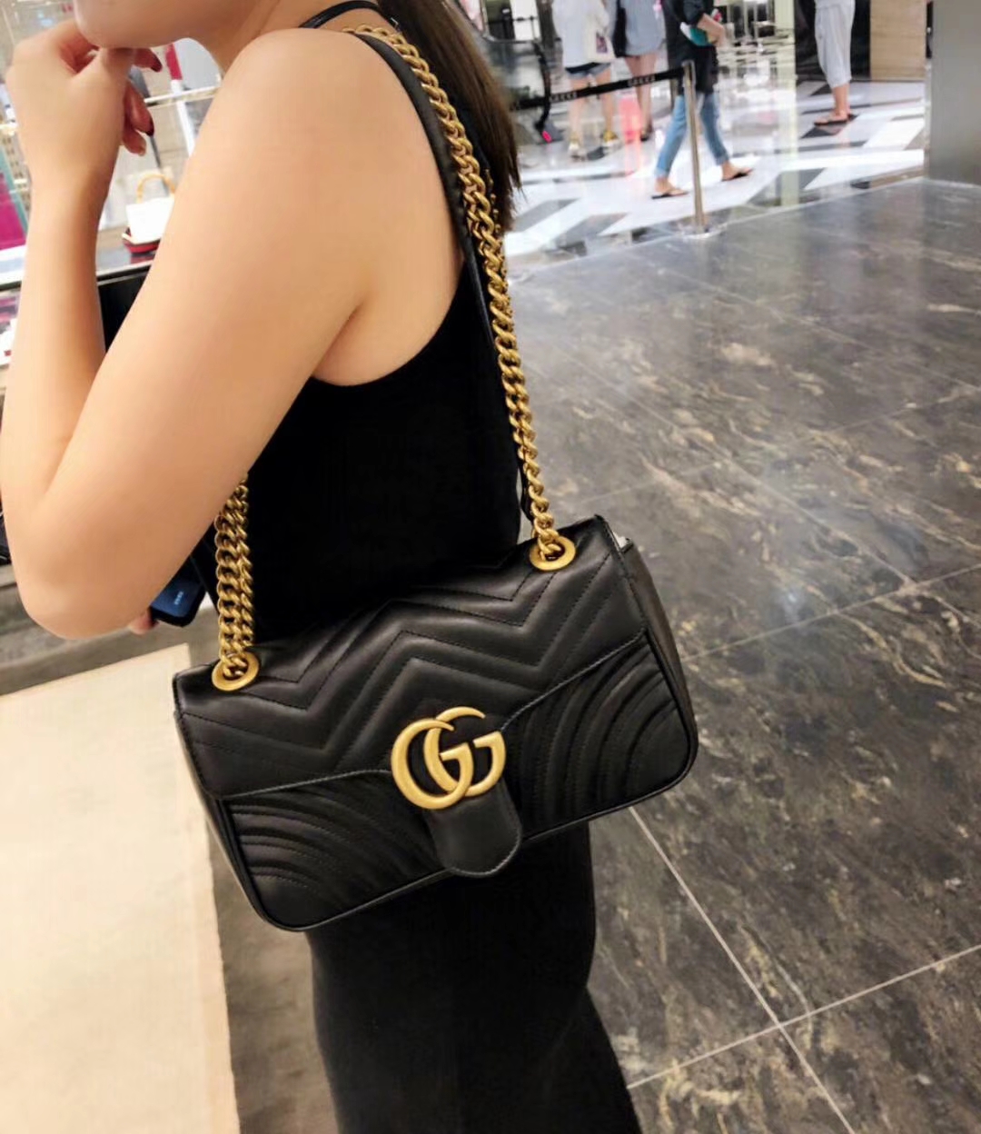 GUCCI官网同步 代购版本 原厂皮料五金打造 工艺一流 26cm 