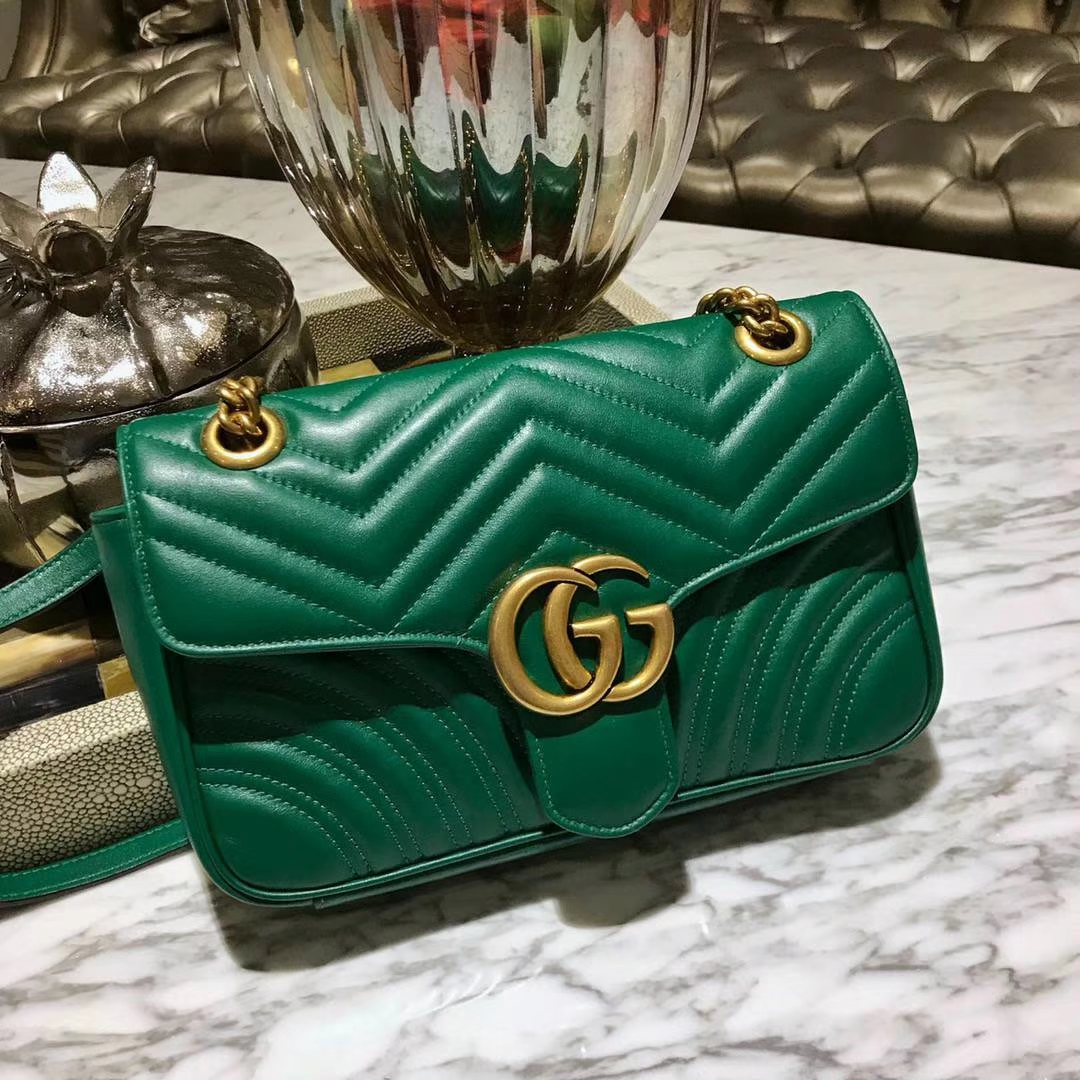 GUCCI官网同步 代购版本 原厂皮料五金打造 工艺一流 26cm 绿色