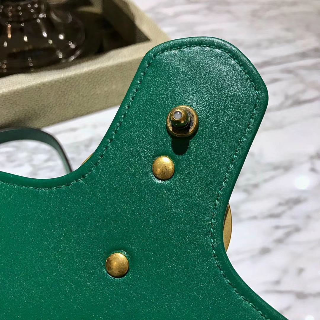 GUCCI官网同步 代购版本 原厂皮料五金打造 工艺一流 26cm 绿色