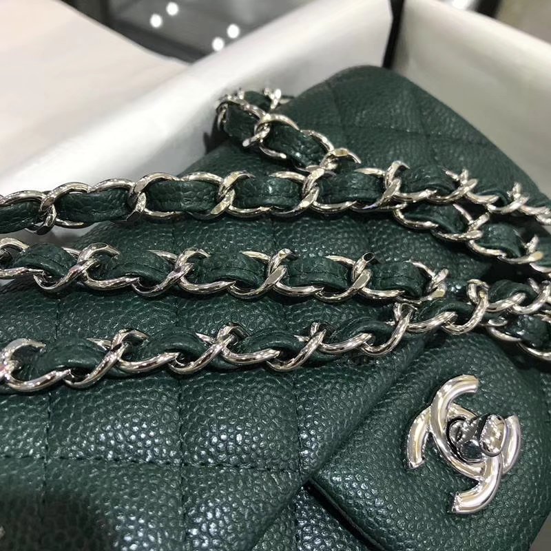 Classic Flap  进口鱼子酱 17cm 翡翠绿 银扣 少量现货