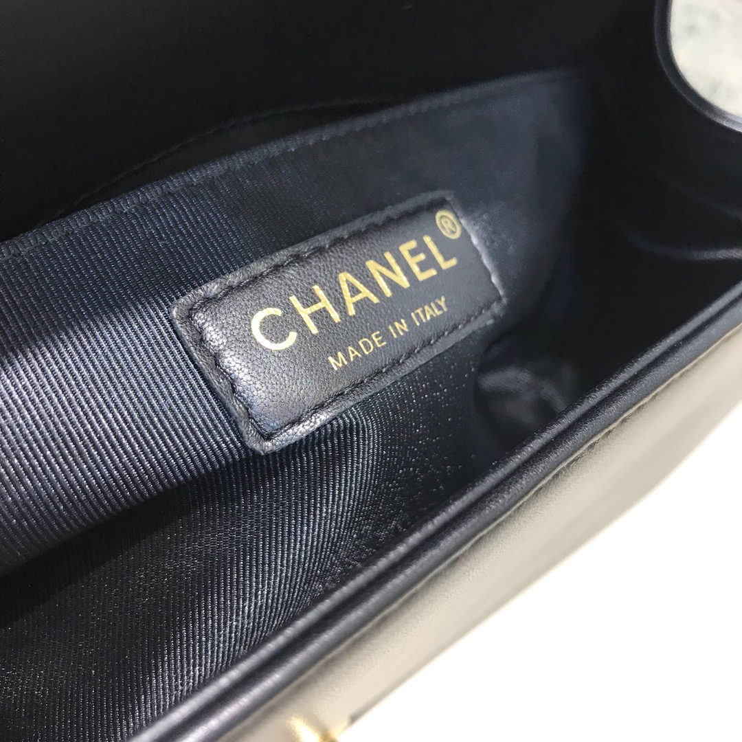 Chanel 香奈儿 Leboy 代购版本 25cm 进口羊皮 染彩金 磨砂金扣