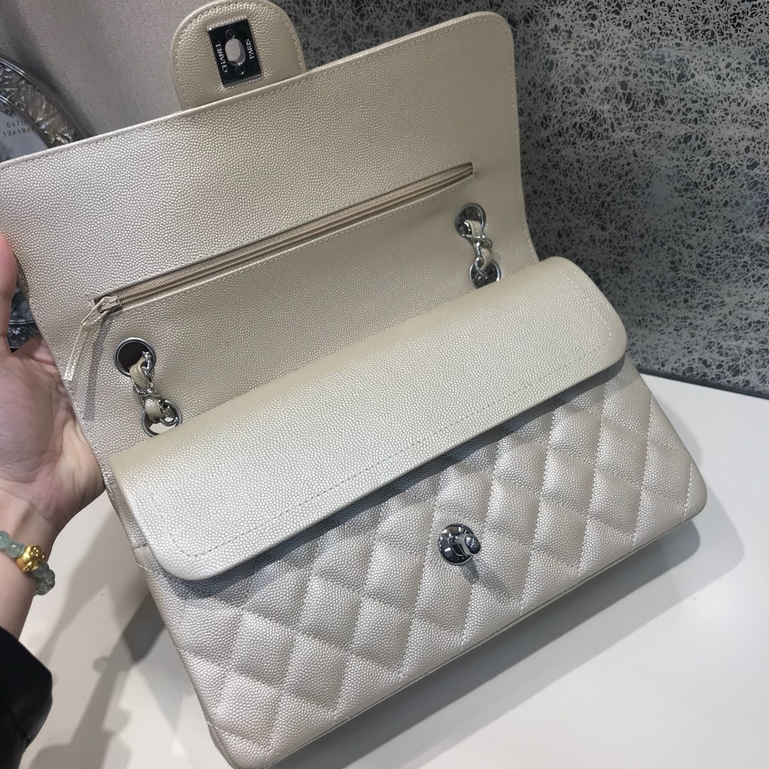Chanel 香奈儿 Classic Flap 代购版本 25cm 进口小鱼籽酱 金色 银扣