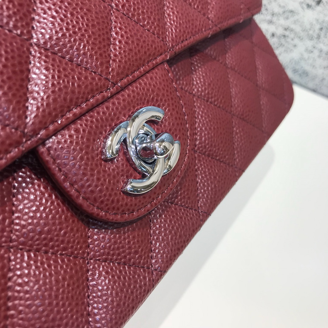 Chanel 香奈儿 Classic Flap 代购版本 25cm 进口鱼子酱 枣红色 银扣