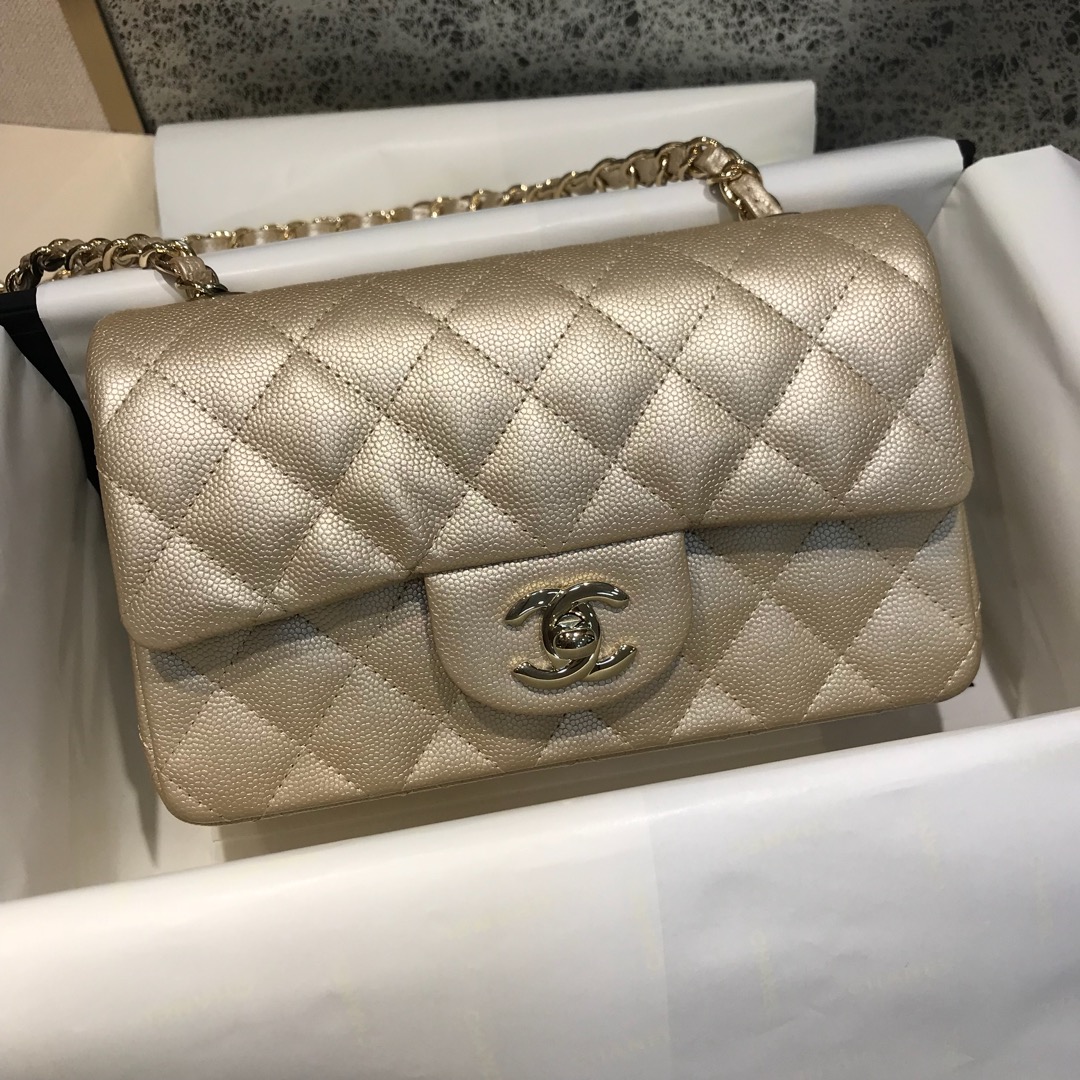 Classic Flap 代购版本 20cm 进口定制小鱼子酱 金色 金扣 进口定制皮