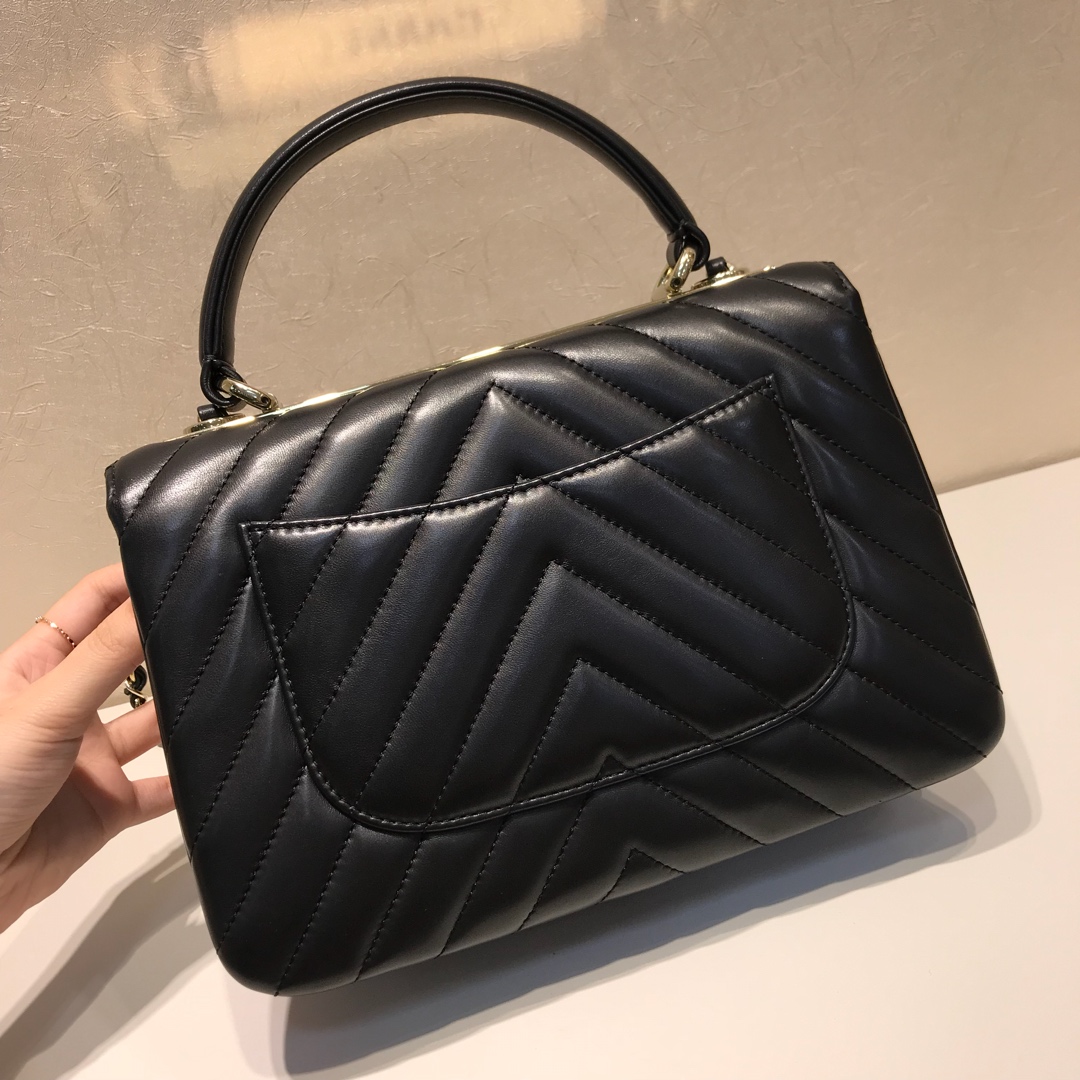 Trendy cc  代购版本 25cm 进口定制小羊皮 黑色 浅金扣