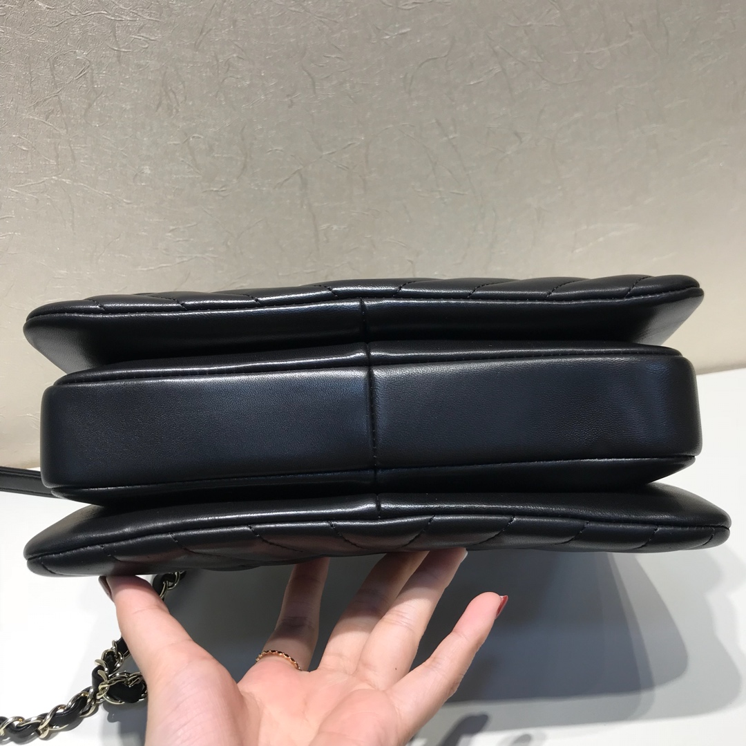 Trendy cc  代购版本 25cm 进口定制小羊皮 黑色 浅金扣