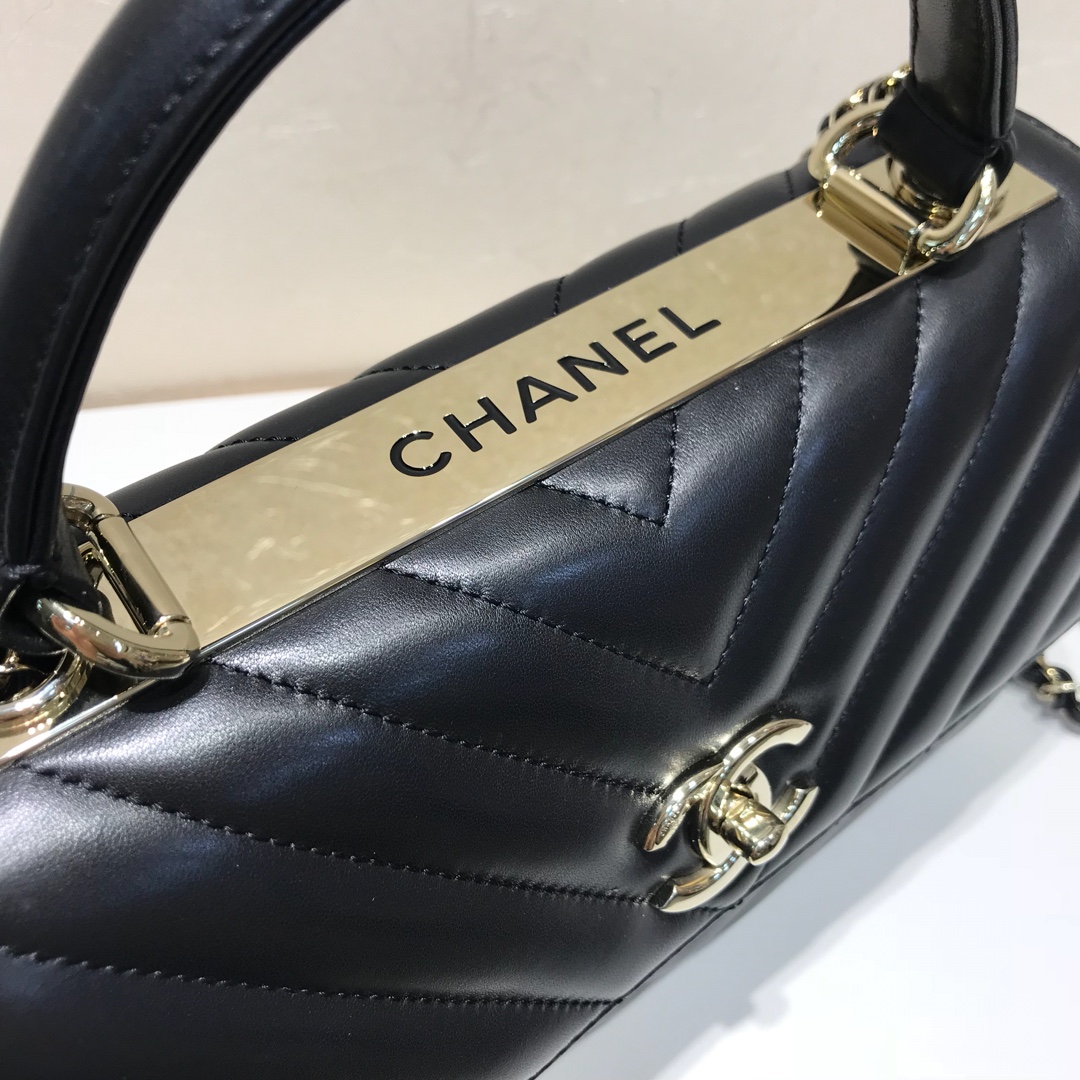 Trendy cc  代购版本 25cm 进口定制小羊皮 黑色 浅金扣