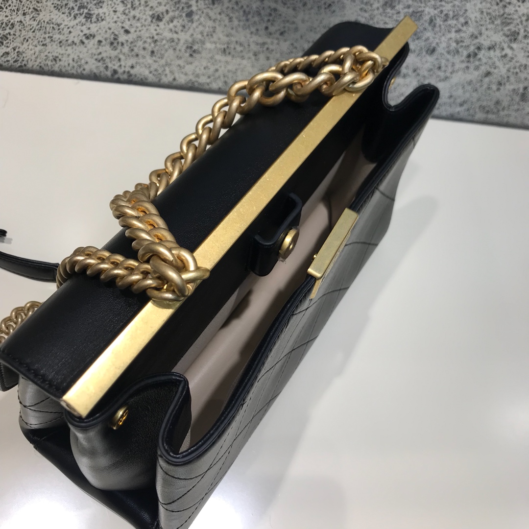 Chanel 香奈儿 口盖包 顶级代购版 23cm 原厂皮牛皮 黑色 纱金