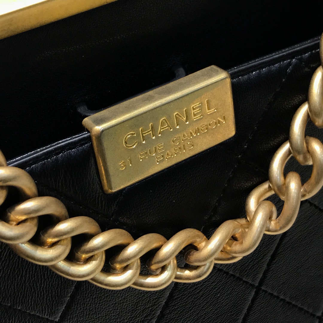 Chanel 香奈儿 口盖包 顶级代购版 23cm 原厂皮牛皮 黑色 纱金