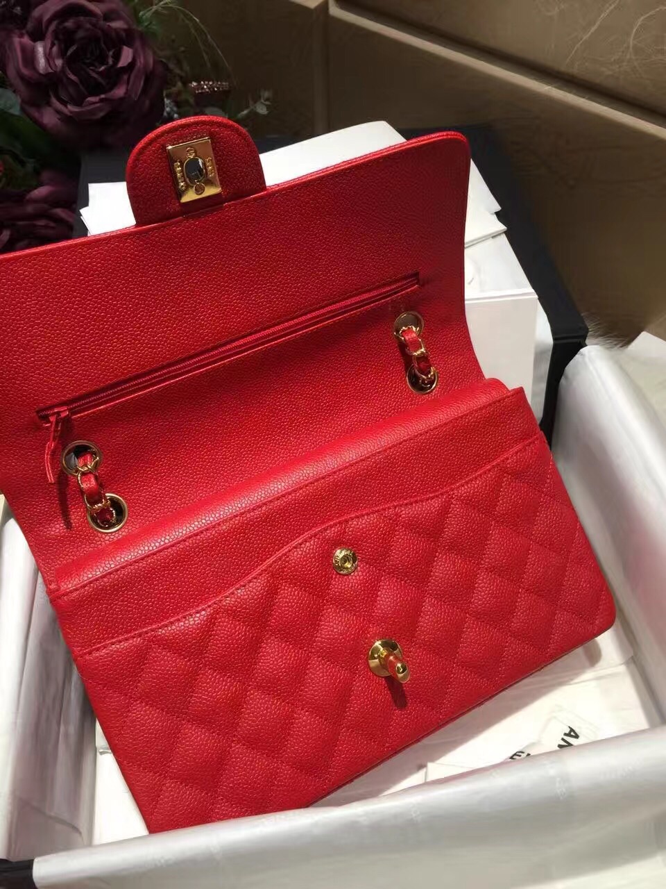 CHANEL Classic Flap 代购版本 25cm 进口小鱼籽酱 大红 金扣