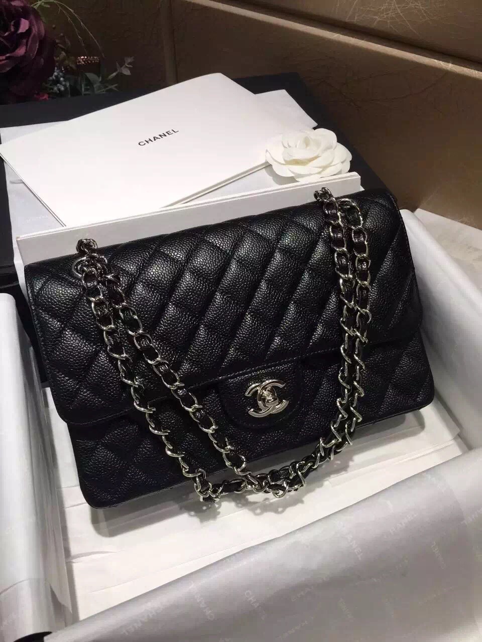 Chanel 香奈儿 Classic Flap 代购版本 25cm 进口小鱼籽酱 黑色 银扣
