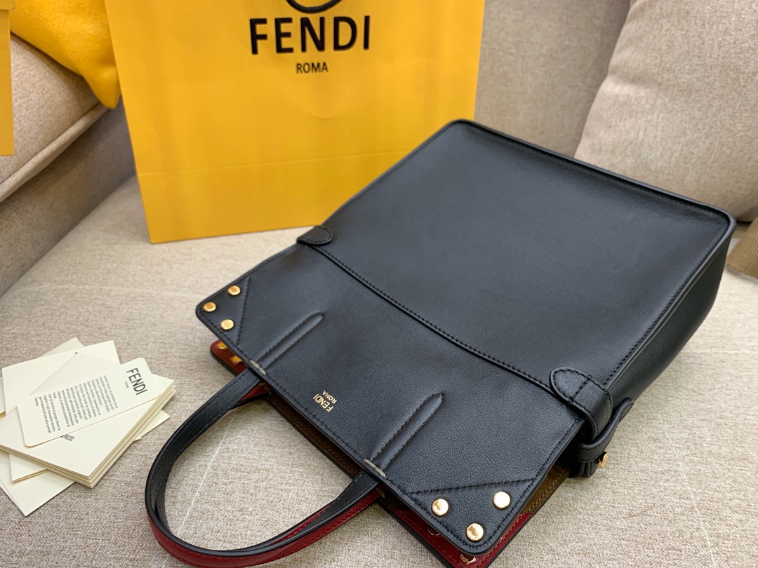 Fendi 芬迪 小号现货 Flip 手袋 25cm 8906 手提斜挎两用