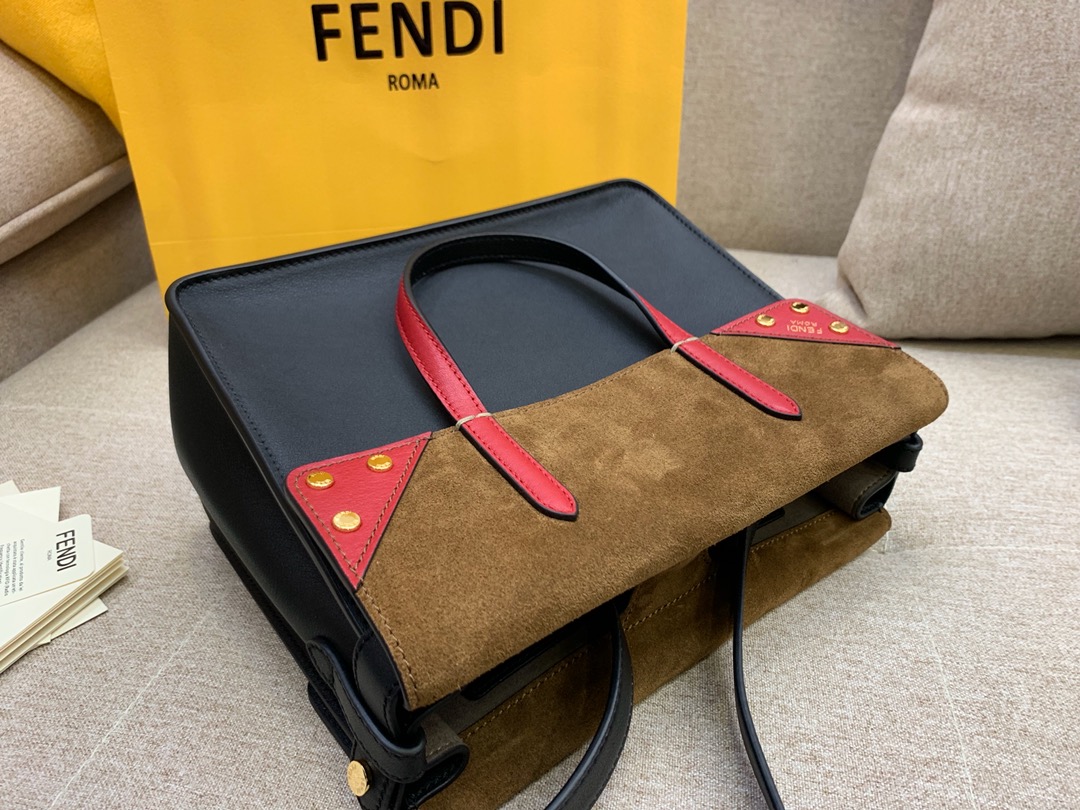 Fendi 芬迪 小号现货 Flip 手袋 25cm 8906 手提斜挎两用