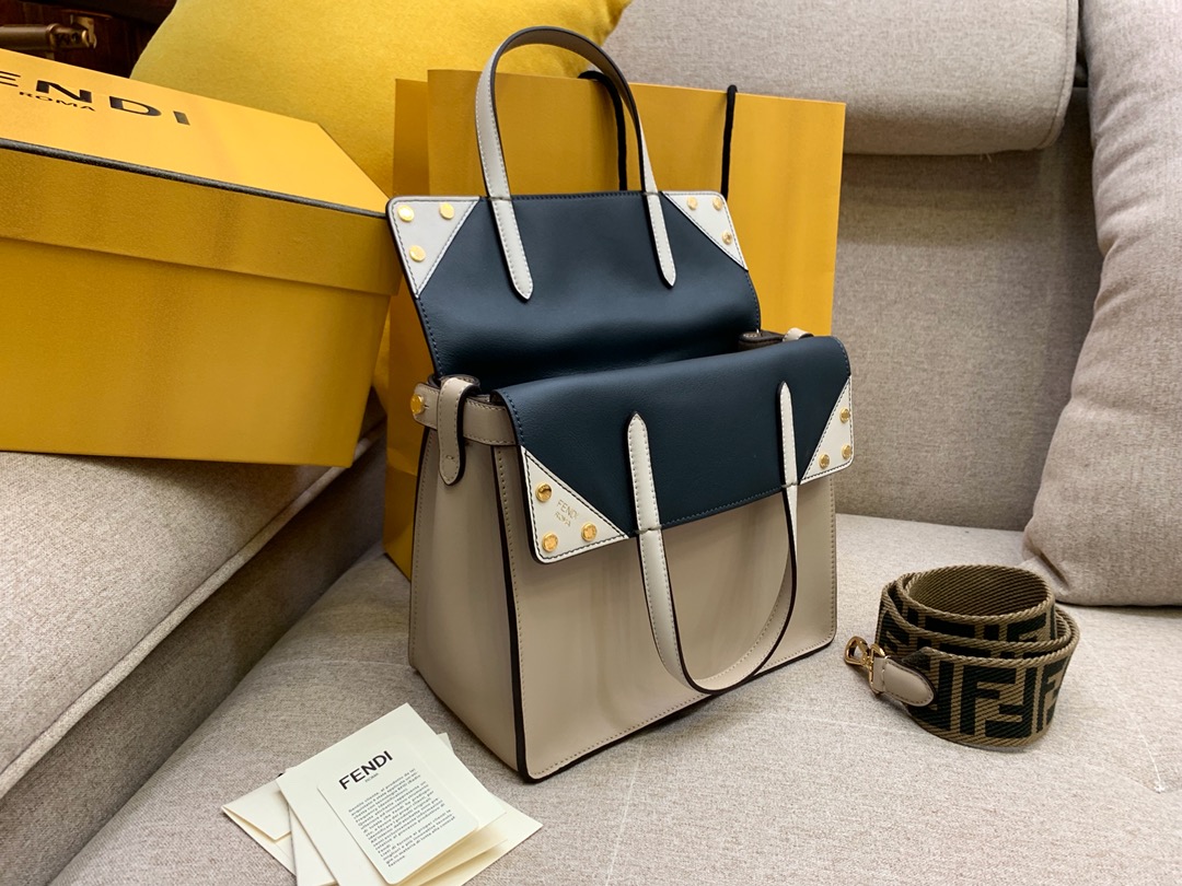 Fendi 芬迪 小号现货 Flip 手袋 25cm 8906 手提斜挎两用