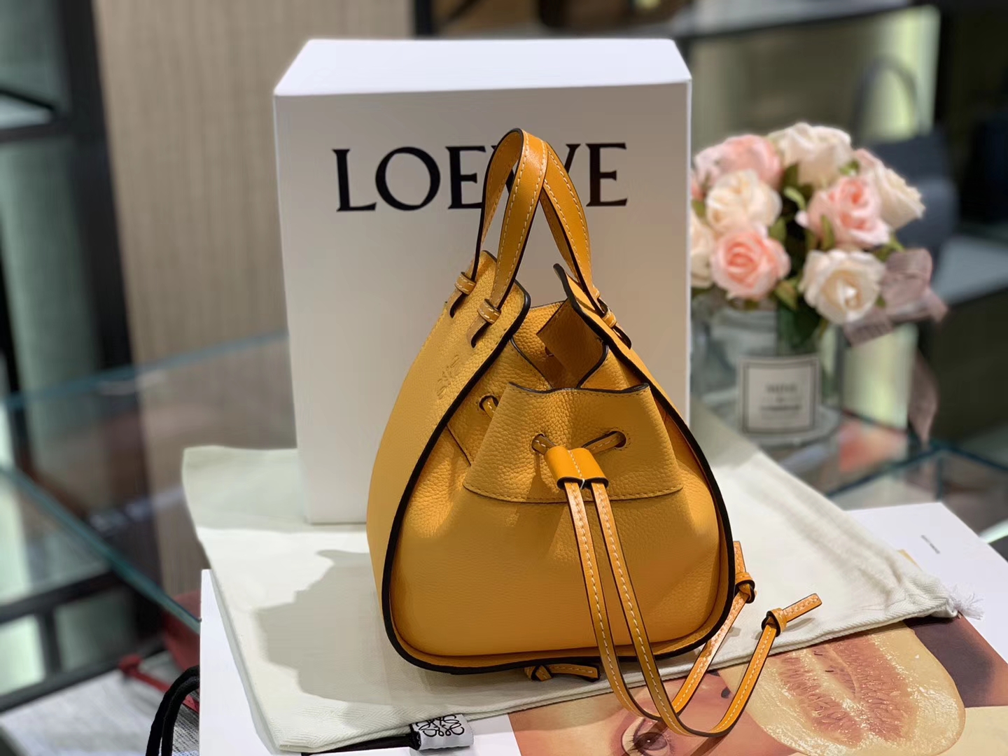Loewe 迷你hammock 吊床包 手提包 橘黄