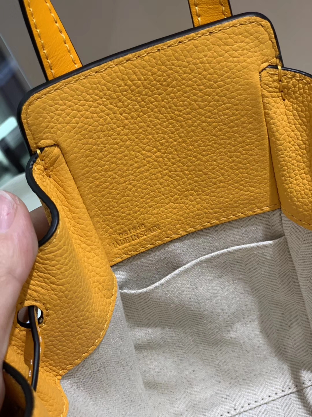Loewe 迷你hammock 吊床包 手提包 橘黄