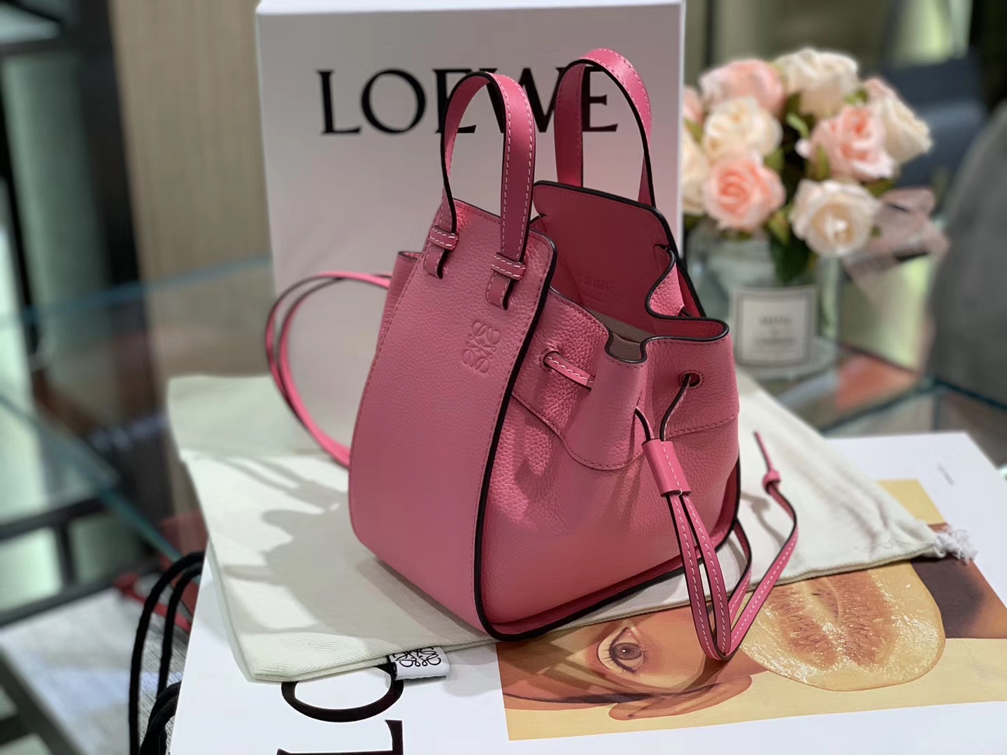 Loewe 迷你hammock 吊床包 手提包 玫红