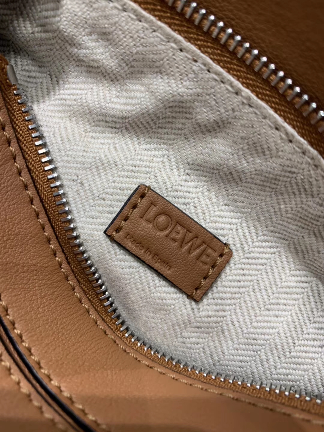 Loewe puzzle 迷你 超级跑量款 2019新色 焦糖色