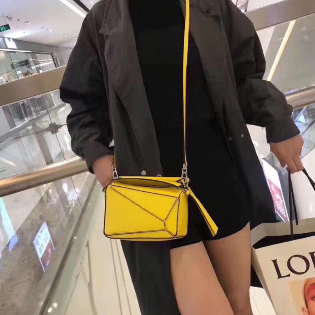 Loewe puzzle 迷你 超级跑量款 2019新色 黄色