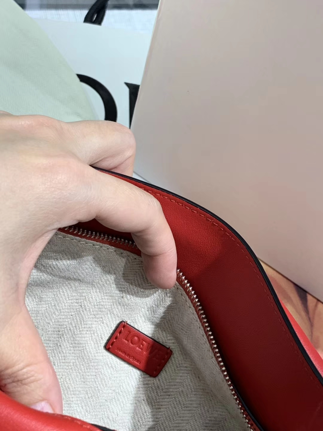 Loewe puzzle 迷你 超级跑量款 2019新色 大红色