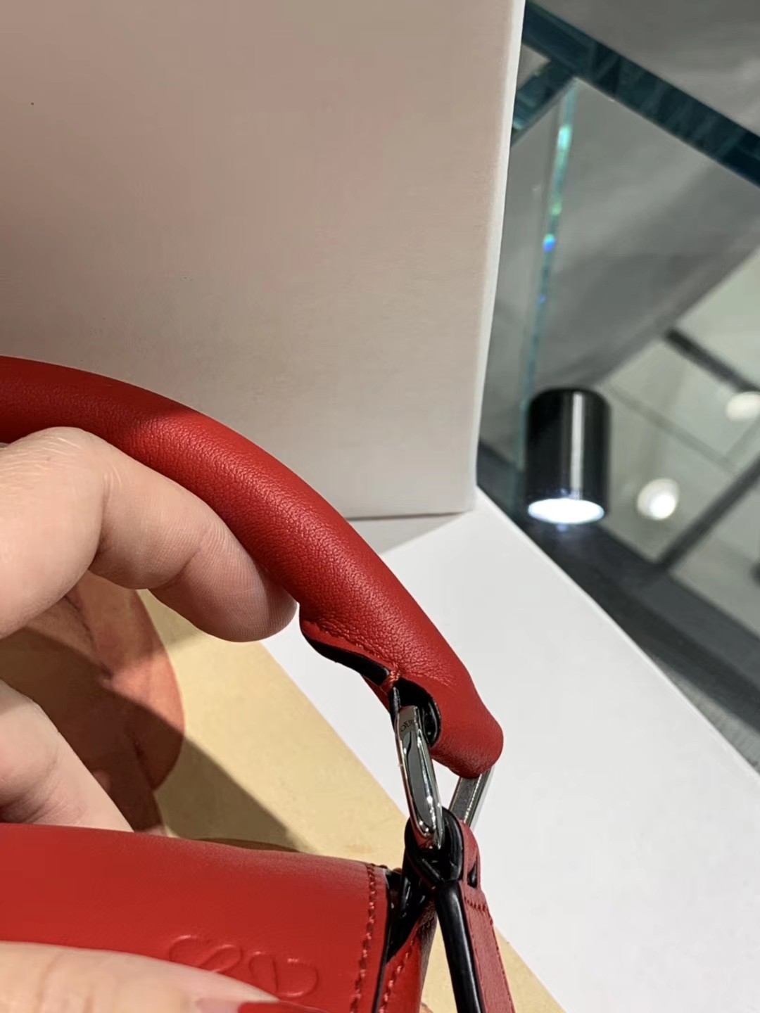 Loewe puzzle 迷你 超级跑量款 2019新色 大红色