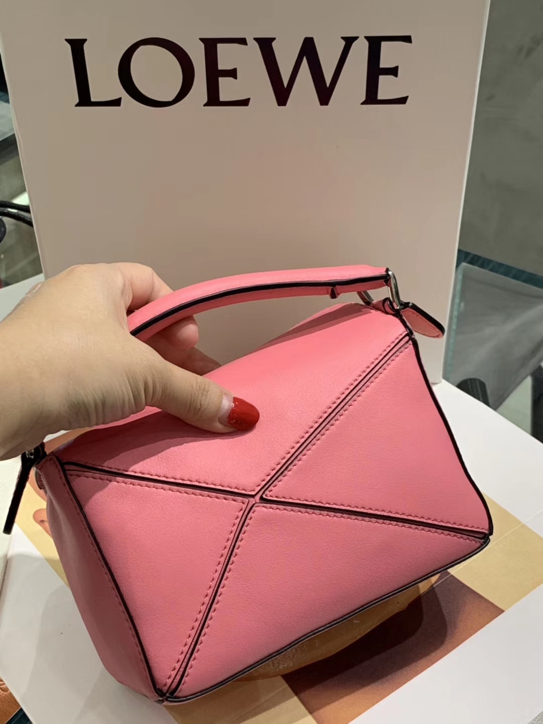 Loewe puzzle 迷你 超级跑量款 2019新色 玫红色