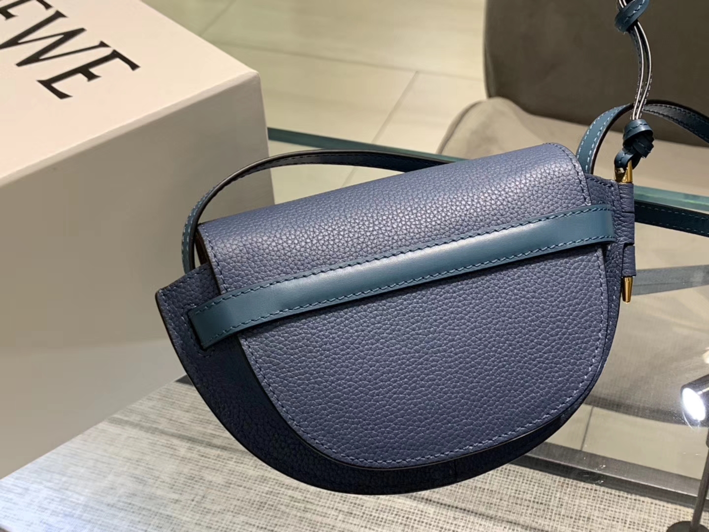 Loewe Gate系列 2019新色 斜挎小包 Mini号 蓝色