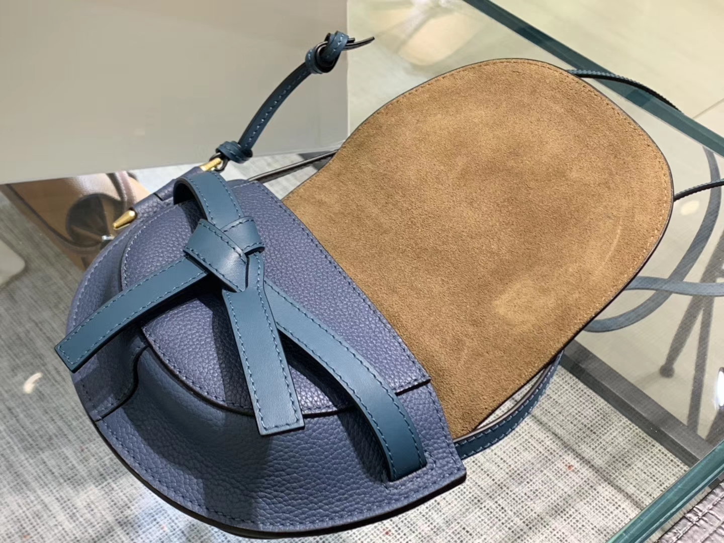 Loewe Gate系列 2019新色 斜挎小包 Mini号 蓝色