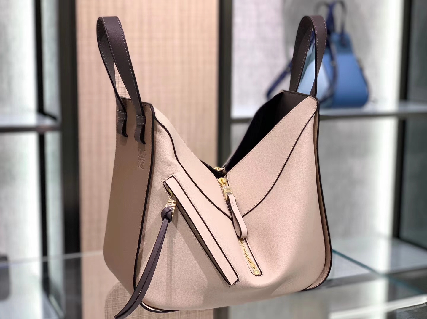 Loewe hammock 吊床包 新色 裸粉拼灰 六种背法