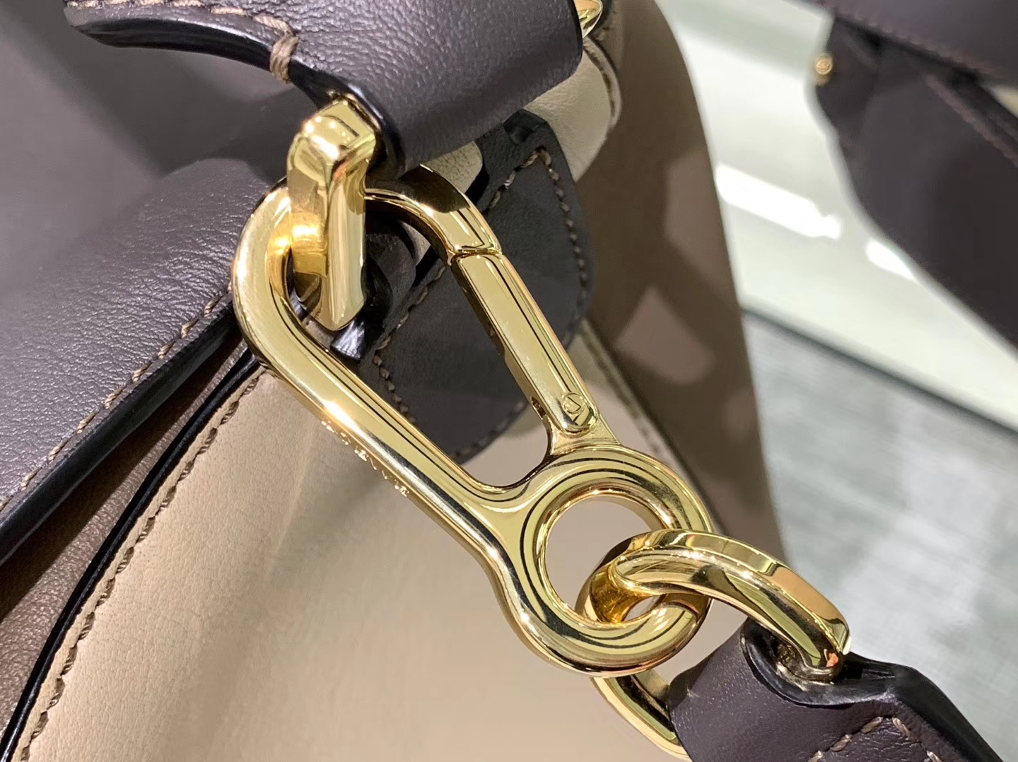 Loewe puzzle系列复古牛皮 几何图案拼色 中号
