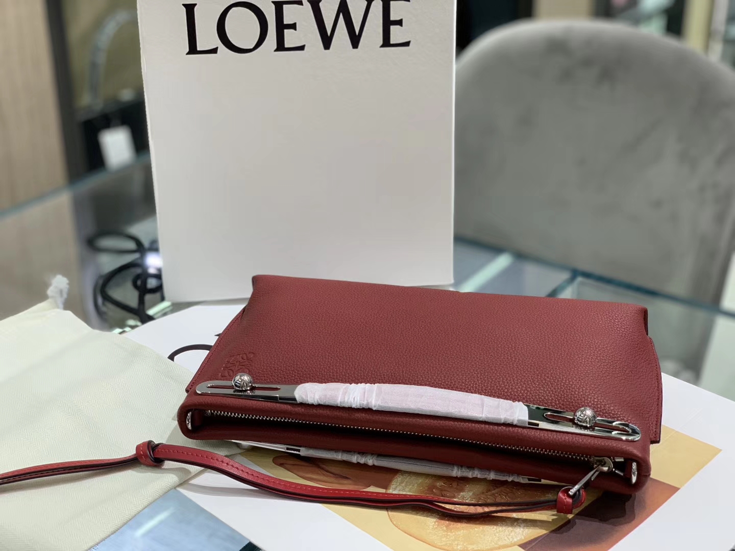 Loewe 罗意威 新款手柄 酒红 官网同步 原厂皮料五金制定