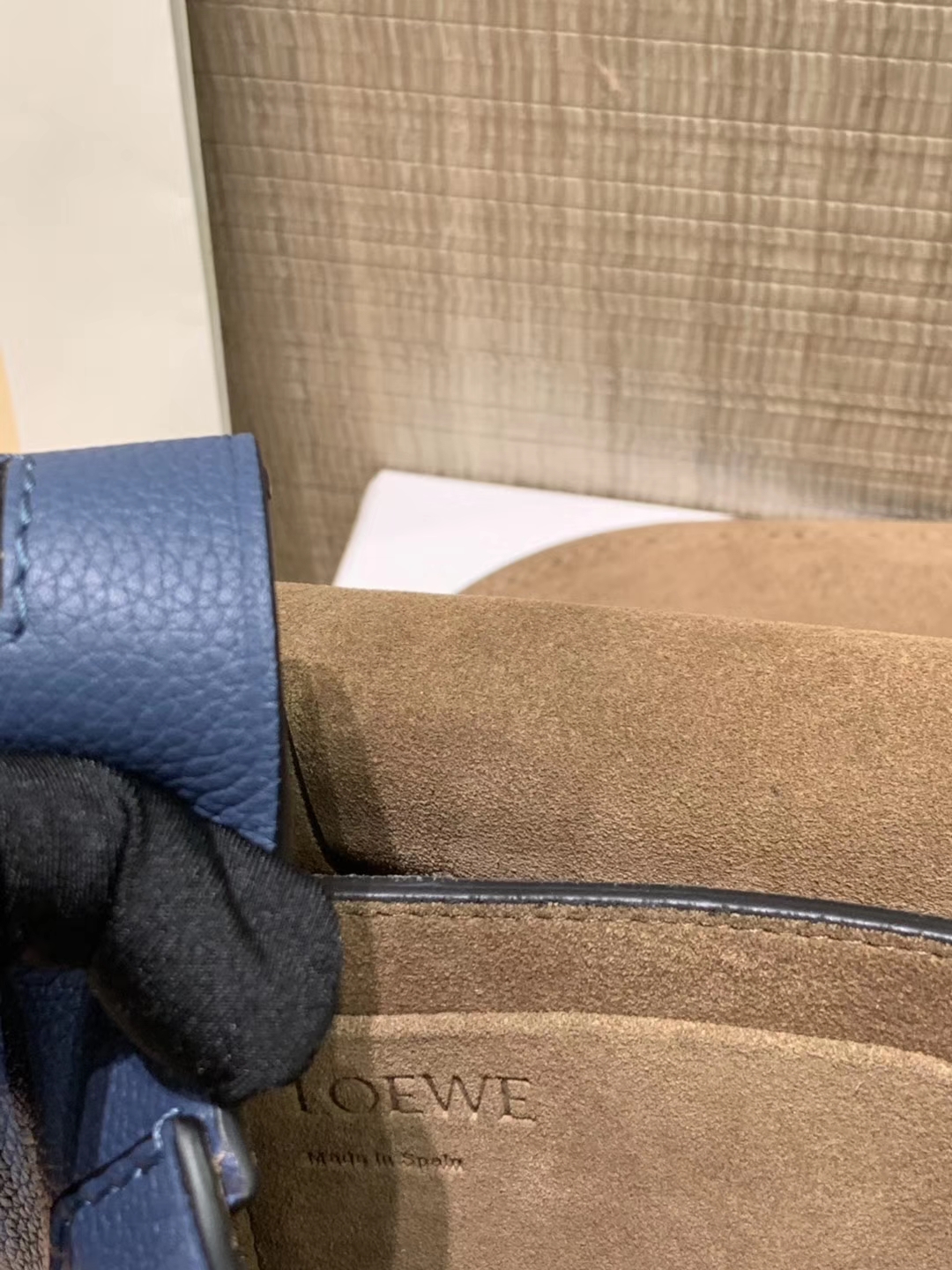 Loewe Gate系列 2019新色 斜挎中号 牛仔蓝