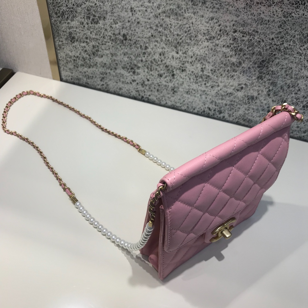 Chanel 香奈儿 新款链条珍珠包小号 进口小羊皮 粉色 沙金