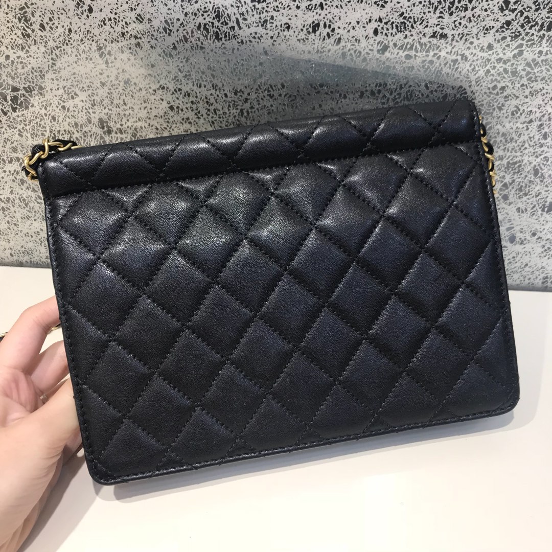 Chanel 香奈儿 新款链条珍珠包大号 进口小羊皮 黑色 沙金