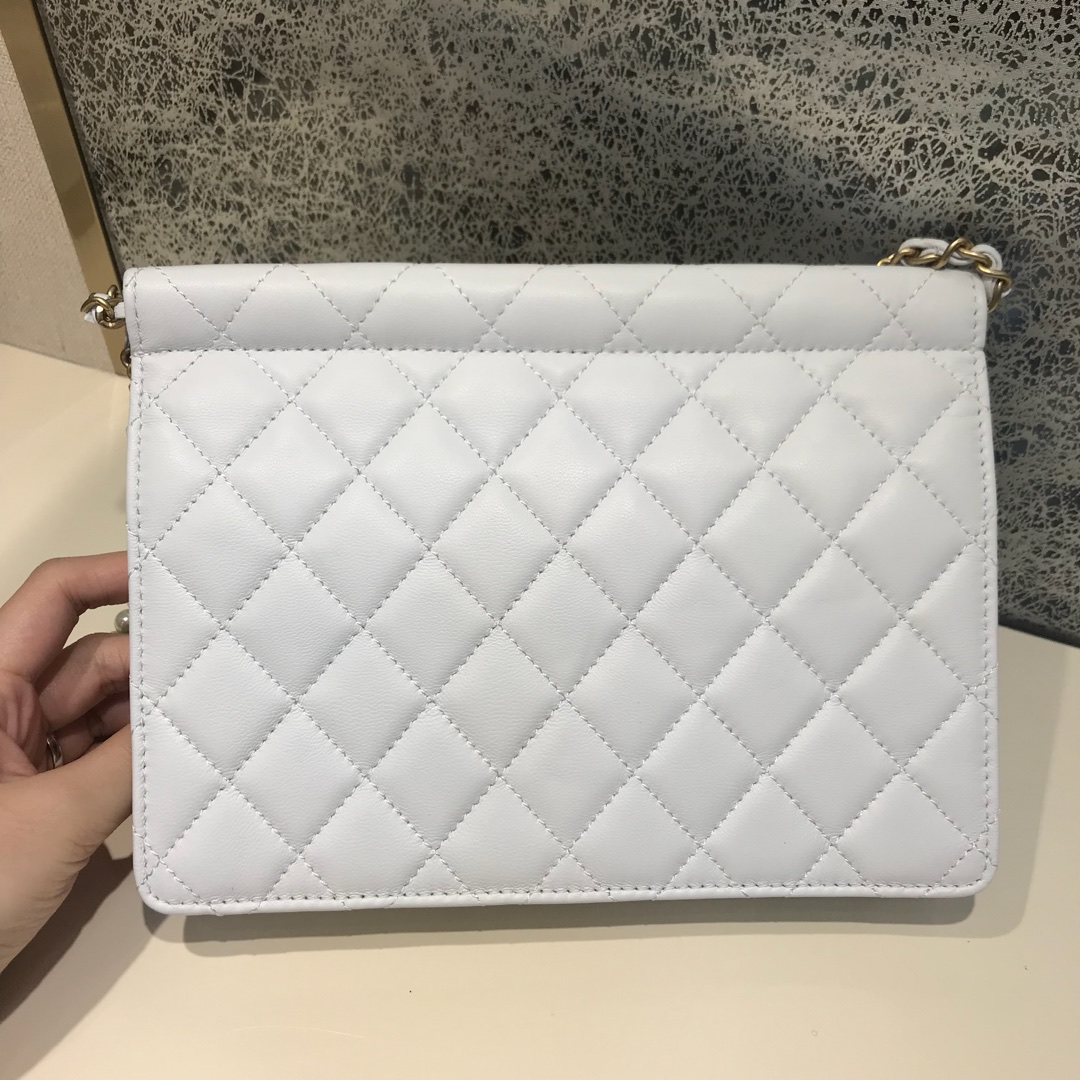 Chanel 香奈儿 新款链条珍珠包大号 进口小羊皮 白色 沙金