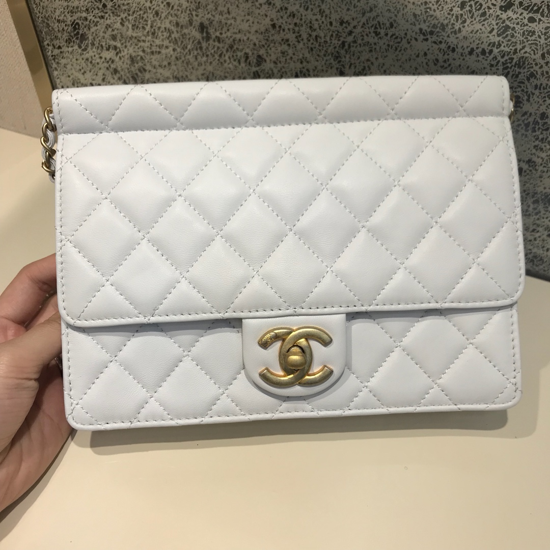 Chanel 香奈儿 新款链条珍珠包大号 进口小羊皮 白色 沙金