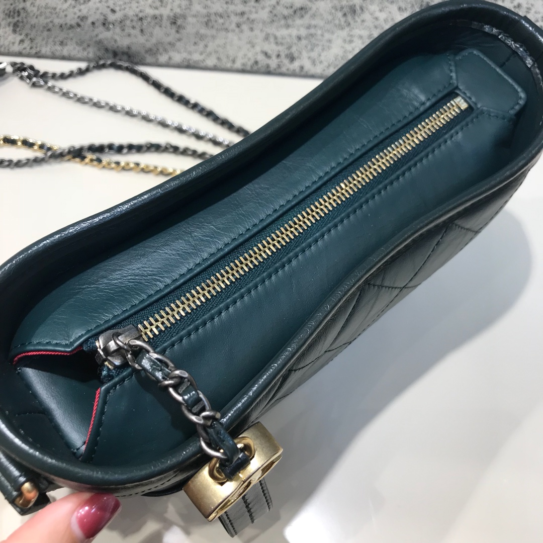 Chanel 香奈儿 Gabrielle 顶级代购版本 20cm 原厂树膏皮 绿色 特殊渠道原厂皮 少量现货