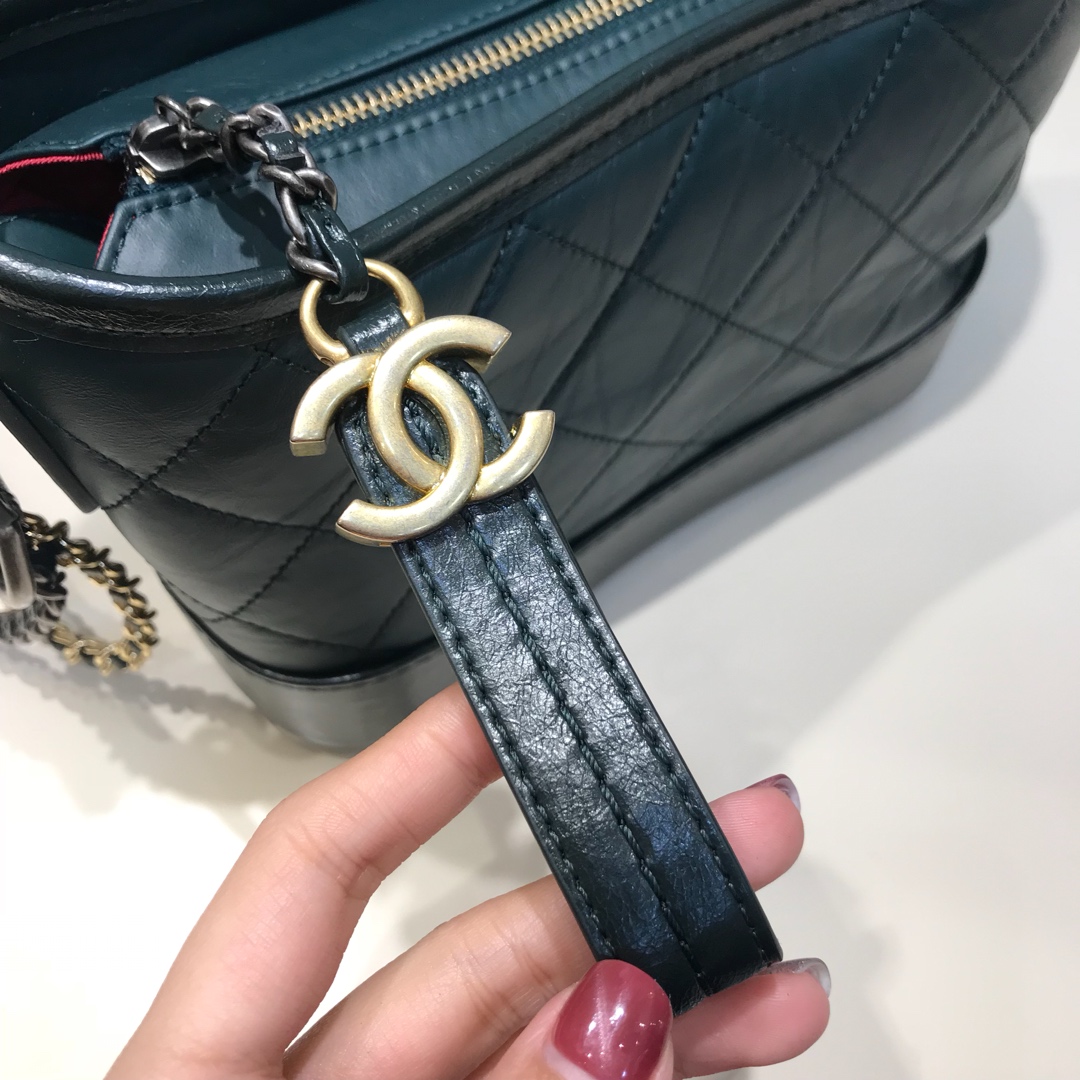 Chanel 香奈儿 Gabrielle 顶级代购版本 20cm 原厂树膏皮 绿色 特殊渠道原厂皮 少量现货