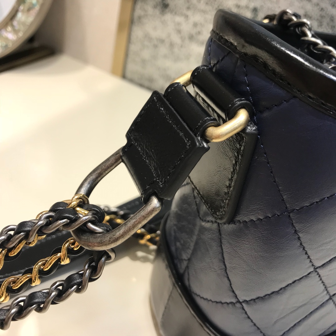 Chanel 香奈儿 Gabrielle 顶级代购版本 20cm 原厂树膏皮 蓝色 特殊渠道原厂皮 少量现货