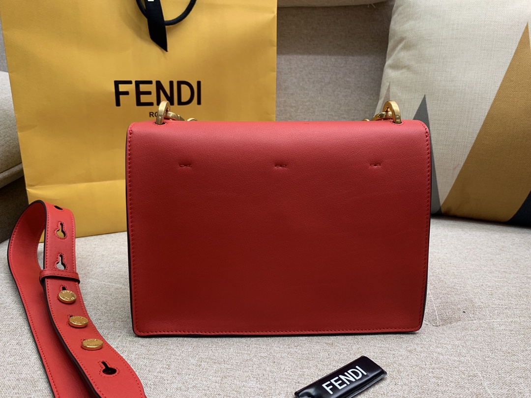 Fendi 芬迪 KAN U 系列 中号25cm 斜挎手提两用包 复古女包