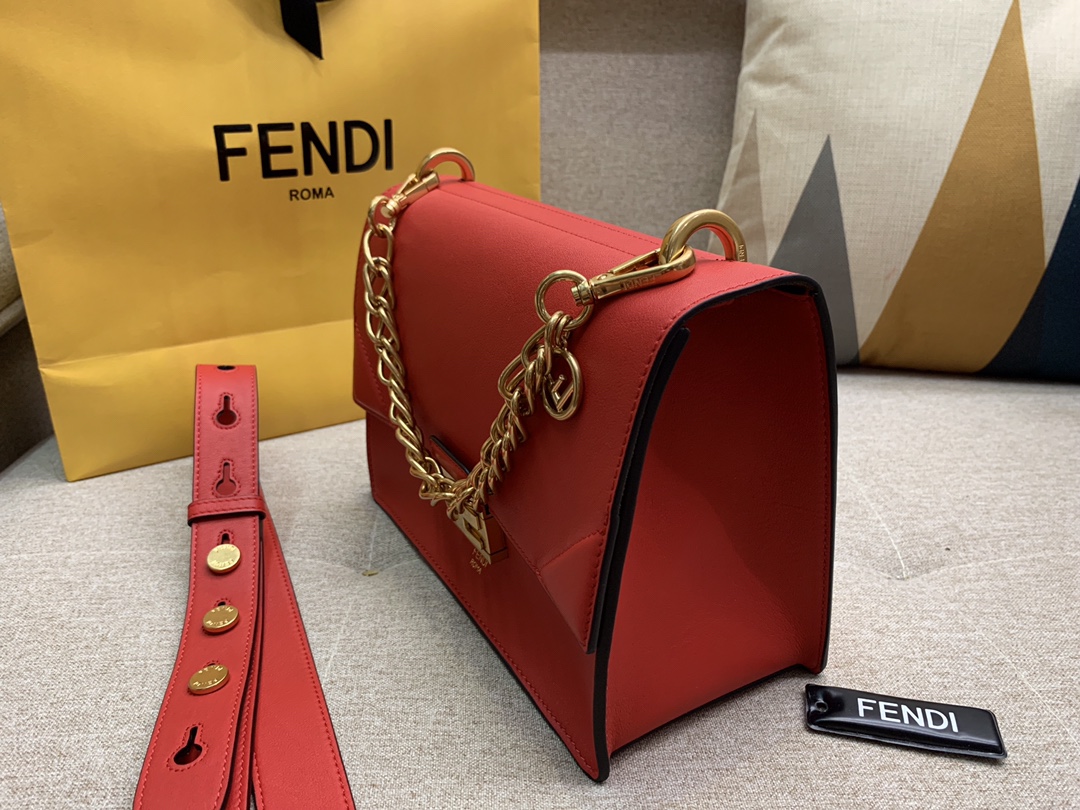Fendi 芬迪 KAN U 系列 中号25cm 斜挎手提两用包 复古女包
